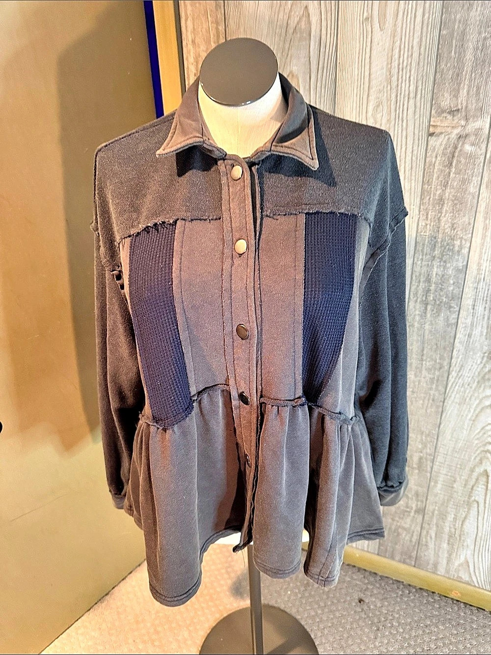 POI Brown Gathered Tunic Size Small